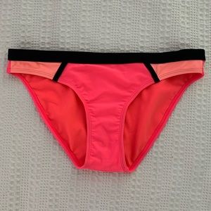 Xhilaration Swim - Pink/Black Bikini Bottoms SIZE: M. NEVER WORN! Xhilaration Swim - Pink/Black Bikini Bottoms SIZE: M. NEVER WORN!